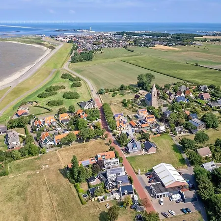 Amazing In With Wifi بيت للعطل